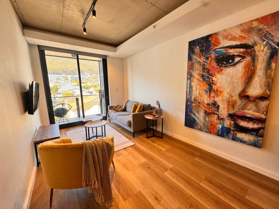 To Let 1 Bedroom Property for Rent in Sea Point Western Cape